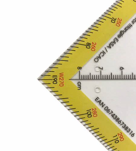 Triangle de navigation AESA OACI angle droit